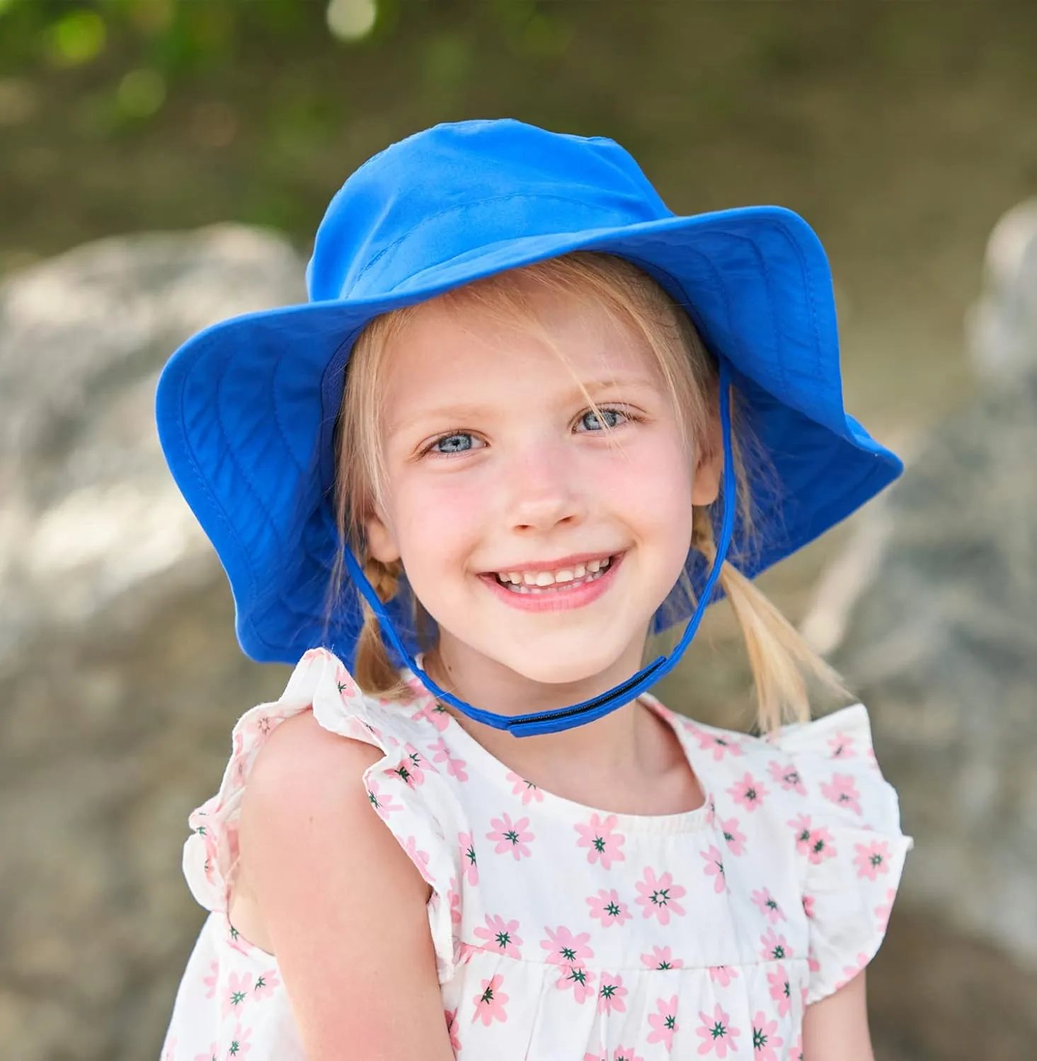 Connectyle Kids Sun Hat for Boys Girls Wide Brim Bucket Hat UPF 50  Sun Protection Hat Breathable Summer Beach Hat