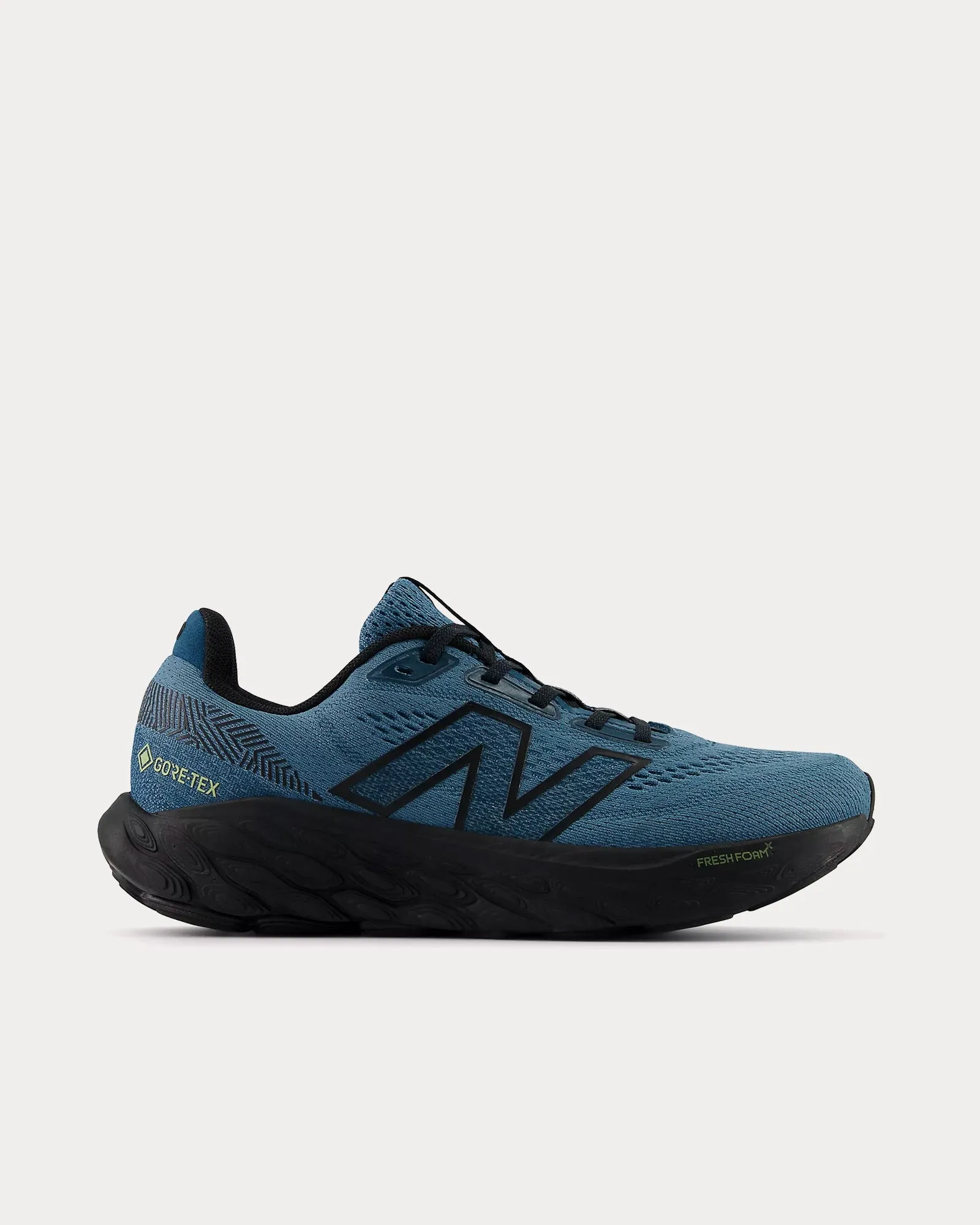 Fresh Foam X 880v14 Gore-Tex Terrarium / Black / Deep Sea Running Shoes